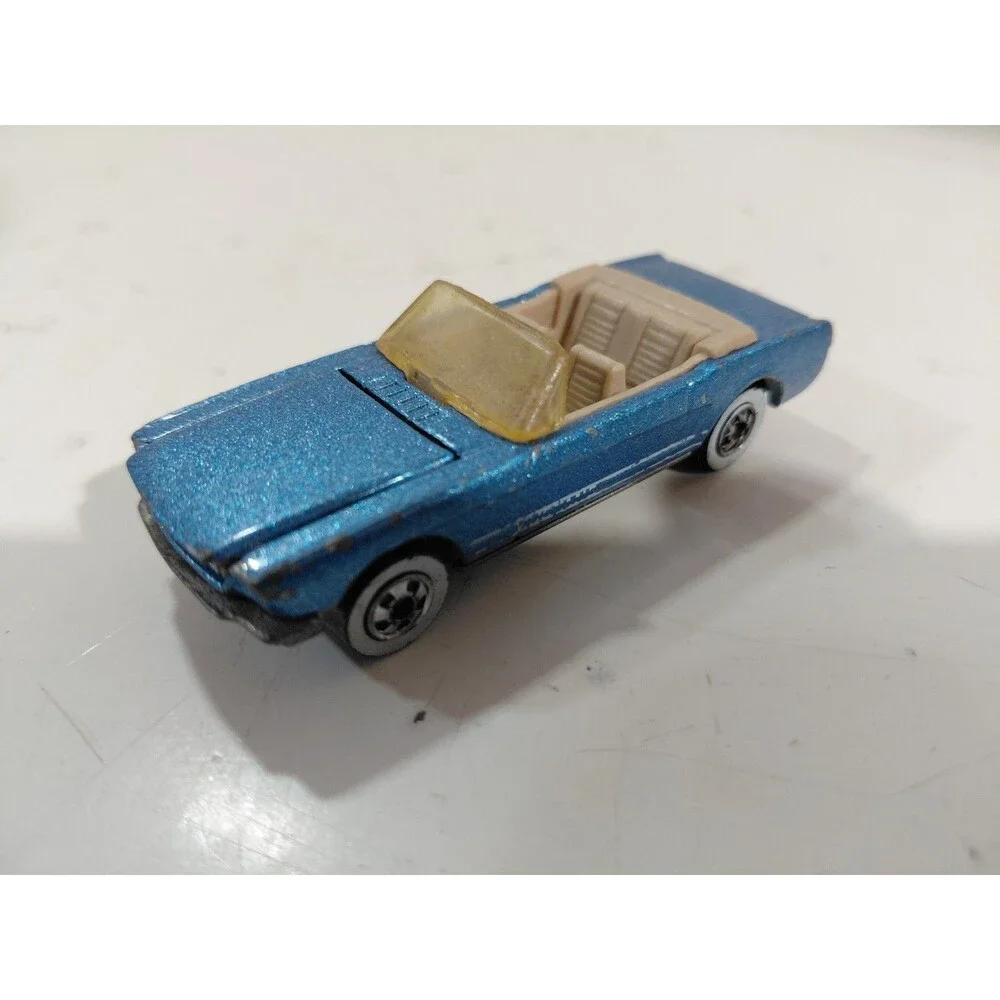 Hot Wheels 1984 Malaysia 1:64 DieCast 1965 Ford Mustang Convertible Muscle Car B